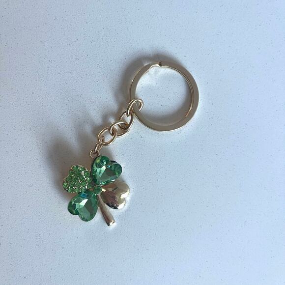 Shamrock Crystal Embellished Keychain, Green & Gold - Picture 1 of 2